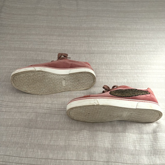 Hermes Women’s Pink Velvet Wing Sneakers - Picture 2 of 5